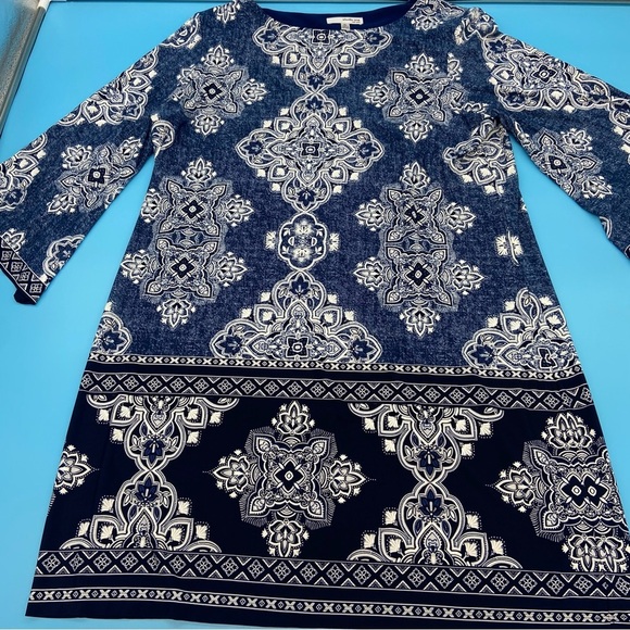Studio One New York Women's Blue Patterned Dress 3/4 Length Bell Sleeves Size XL - Picture 7 of 7